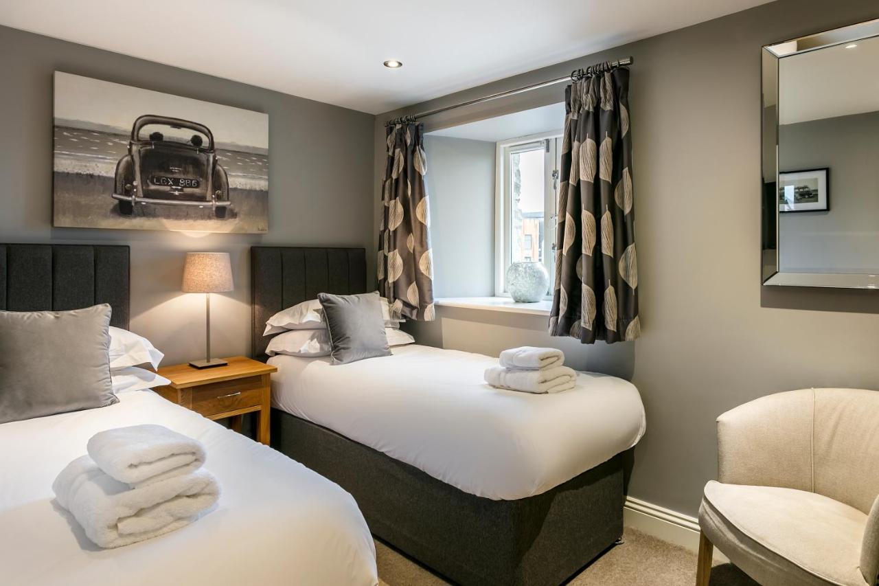 The Lodge @ Carus Green Kendal Bagian luar foto
