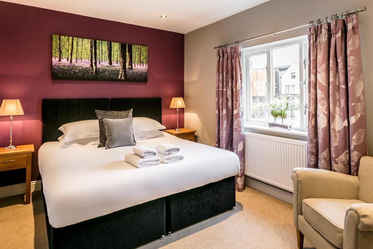 The Lodge @ Carus Green Kendal Bagian luar foto
